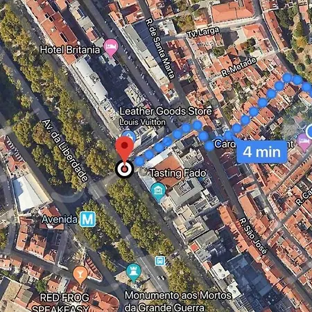 Sunny In Town With Terrace 아파트