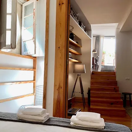 아파트 Sunny In Town With Terrace *