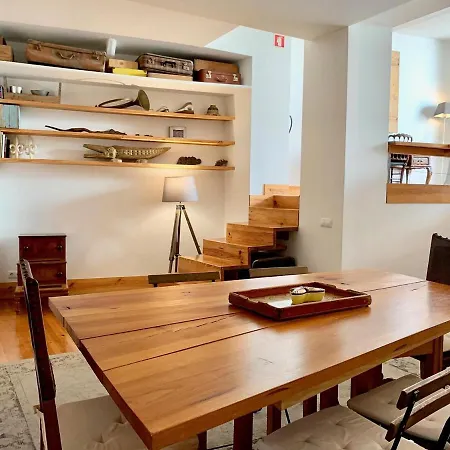 아파트 Sunny In Town With Terrace *